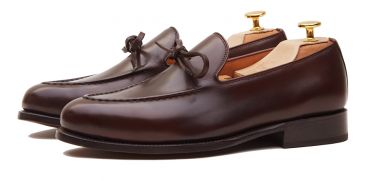 Sapato preto Oxford para os homens, sapato com forma Inglês, clássicos sapatos, sapatos elegantes, sapatos para casamentos, sapatos de casamento para os homens