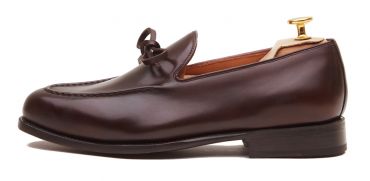 Sapato preto Oxford para os homens, sapato com forma Inglês, clássicos sapatos, sapatos elegantes, sapatos para casamentos, sapatos de casamento para os homens