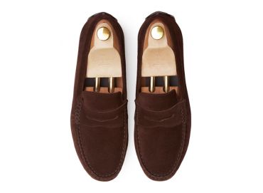 The Cerdena: Driver Camurça Castanha Sola Mista | Crownhill Shoes