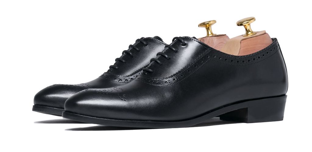Zapato Oxford para mujer, zapatos negros para mujer, zapato Oxford negro para mujer, zapatos elegantes, zapatos clásicos, zapatos cómodos, Oxford hecho en España 