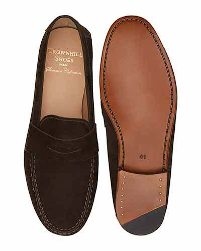Mocasín penny, zapatos de ante, zapato marrón oscuro, zapato loafer, zapato con antifaz, zapatos confortables, antifaz de diamante