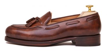 Mocasín de antifaz en piel marrón, mocasín de piel para hombre