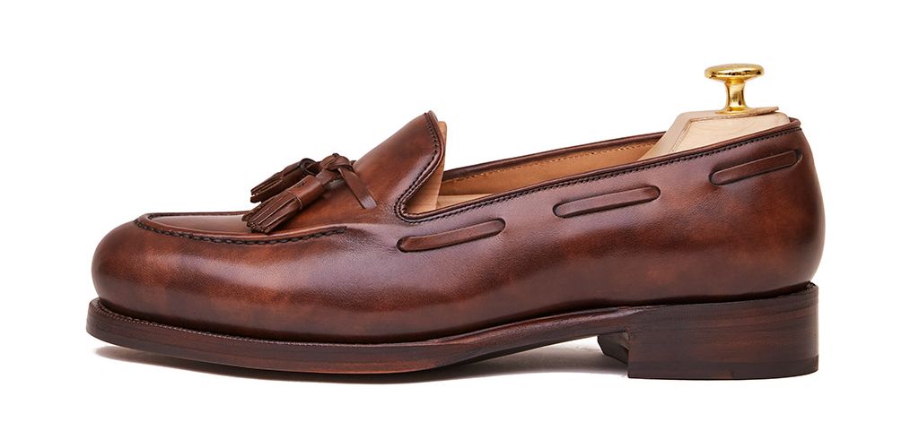 Mocassim na máscara de couro marrom, Homens de couro loafer