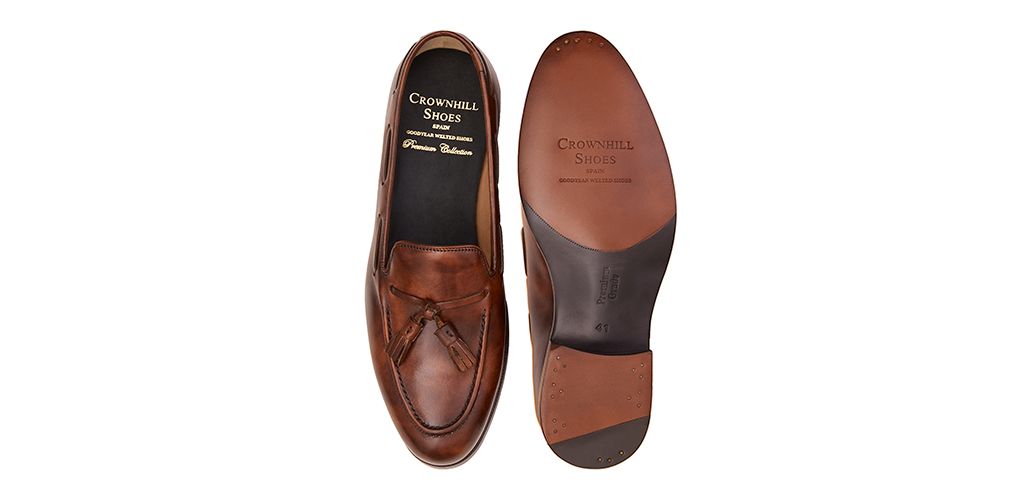 Moccasin dans le masque de cuir brun, mocassin en cuir hommes