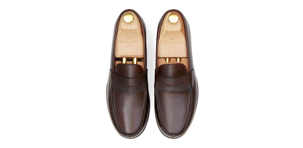 Sapato preto Oxford para os homens, sapato com forma Inglês, clássicos sapatos, sapatos elegantes, sapatos para casamentos, sapatos de casamento para os homens