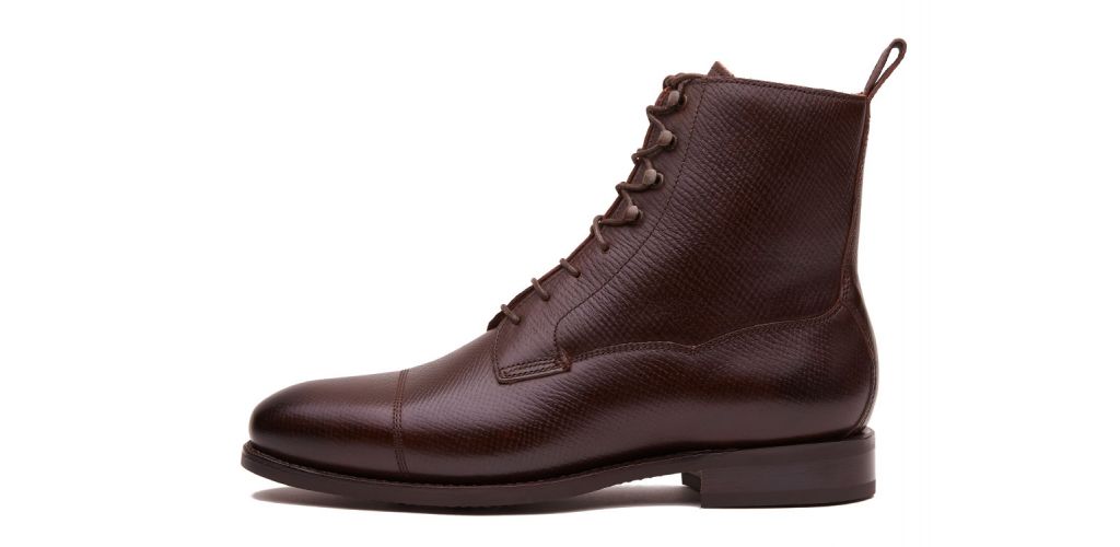Botas de cuero de grain con cordones, botas de los hombres de cuero marrón chocolate, botas cómodas