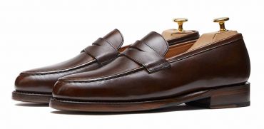 Sapato preto Oxford para os homens, sapato com forma Inglês, clássicos sapatos, sapatos elegantes, sapatos para casamentos, sapatos de casamento para os homens