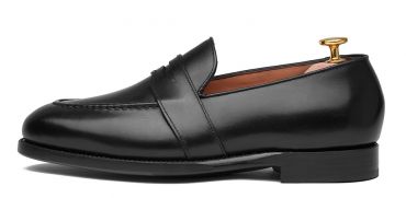 Sapato preto Oxford para os homens, sapato com forma Inglês, clássicos sapatos, sapatos elegantes, sapatos para casamentos, sapatos de casamento para os homens