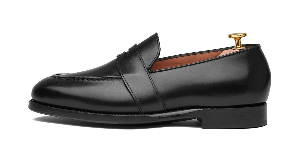 Sapato preto Oxford para os homens, sapato com forma Inglês, clássicos sapatos, sapatos elegantes, sapatos para casamentos, sapatos de casamento para os homens