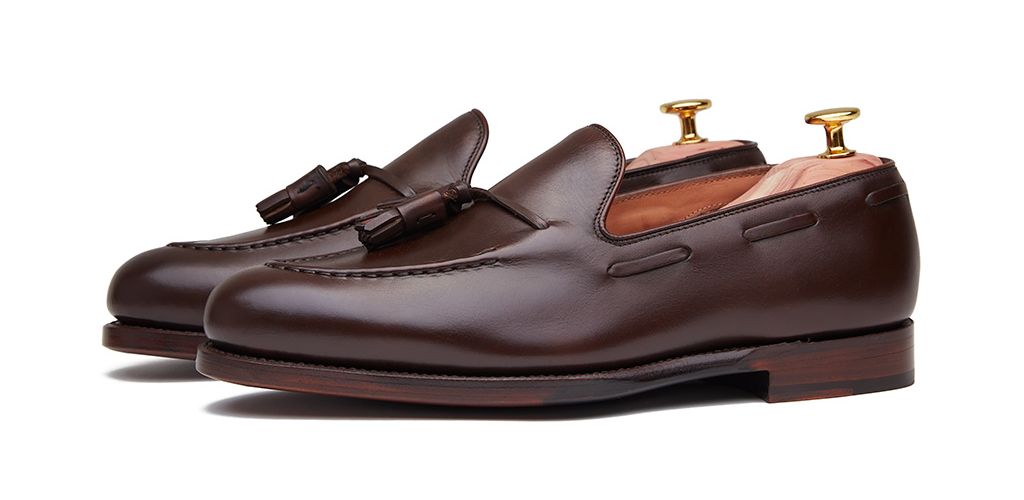 Sapato preto Oxford para os homens, sapato com forma Inglês, clássicos sapatos, sapatos elegantes, sapatos para casamentos, sapatos de casamento para os homens