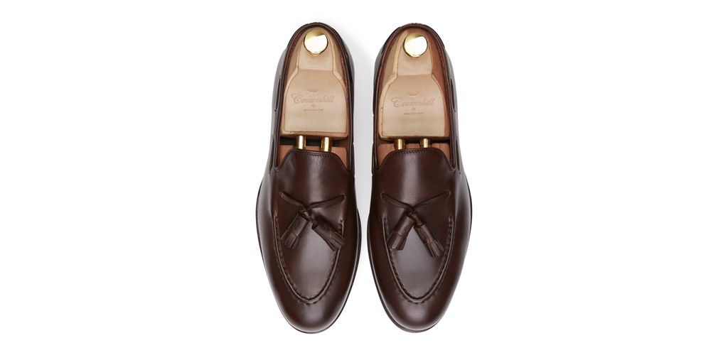 Sapato preto Oxford para os homens, sapato com forma Inglês, clássicos sapatos, sapatos elegantes, sapatos para casamentos, sapatos de casamento para os homens