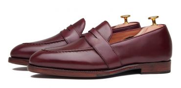 Sapato preto Oxford para os homens, sapato com forma Inglês, clássicos sapatos, sapatos elegantes, sapatos para casamentos, sapatos de casamento para os homens