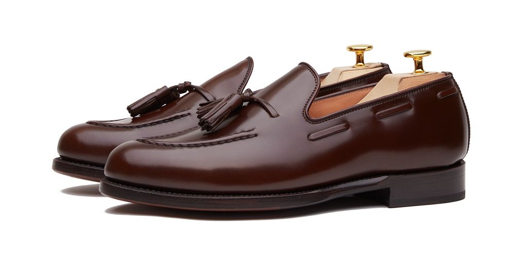 Sapato preto Oxford para os homens, sapato com forma Inglês, clássicos sapatos, sapatos elegantes, sapatos para casamentos, sapatos de casamento para os homens