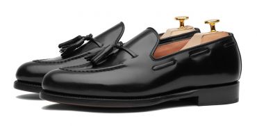 Sapato preto Oxford para os homens, sapato com forma Inglês, clássicos sapatos, sapatos elegantes, sapatos para casamentos, sapatos de casamento para os homens