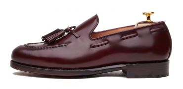Black Oxford shoe for men, Plain Oxford shoe, shoe with english last, classic shoes, elegant shoes, dress shoes, dress shoes for weddings, wedding shoes for men