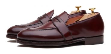 Sapato preto Oxford para os homens, sapato com forma Inglês, clássicos sapatos, sapatos elegantes, sapatos para casamentos, sapatos de casamento para os homens