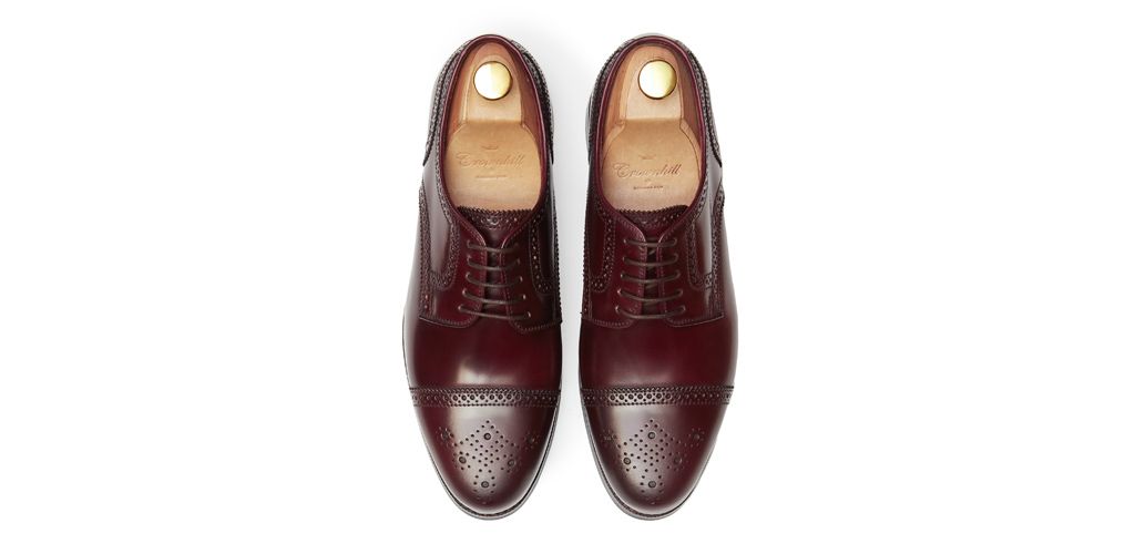 Sapatos de camurça marrom