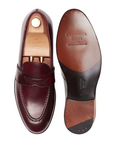 Black Oxford shoe for men, Plain Oxford shoe, shoe with english last, classic shoes, elegant shoes, dress shoes, dress shoes for weddings, wedding shoes for men