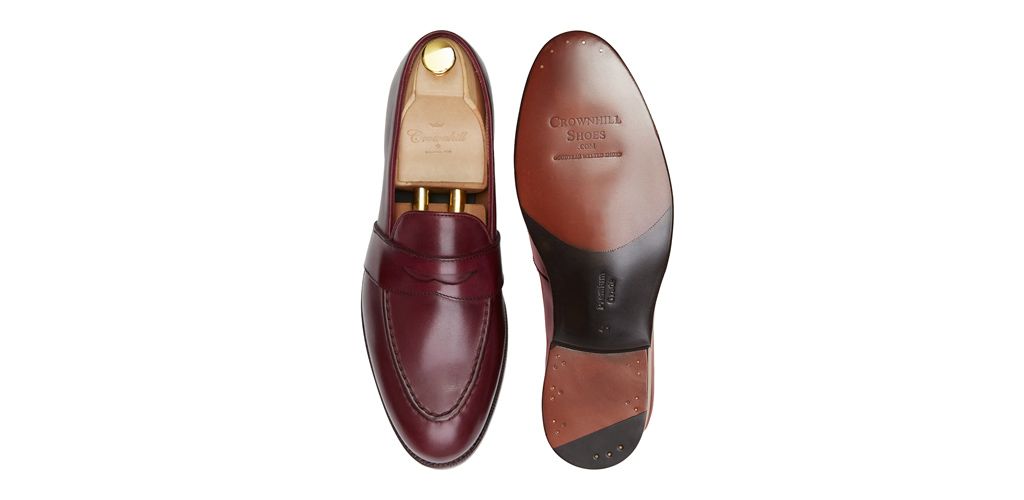 Sapato preto Oxford para os homens, sapato com forma Inglês, clássicos sapatos, sapatos elegantes, sapatos para casamentos, sapatos de casamento para os homens