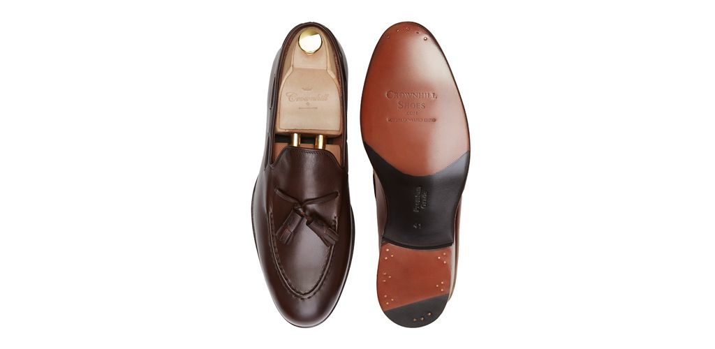 Sapato preto Oxford para os homens, sapato com forma Inglês, clássicos sapatos, sapatos elegantes, sapatos para casamentos, sapatos de casamento para os homens