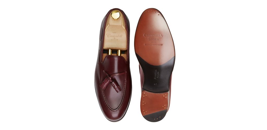Black Oxford shoe for men, Plain Oxford shoe, shoe with english last, classic shoes, elegant shoes, dress shoes, dress shoes for weddings, wedding shoes for men