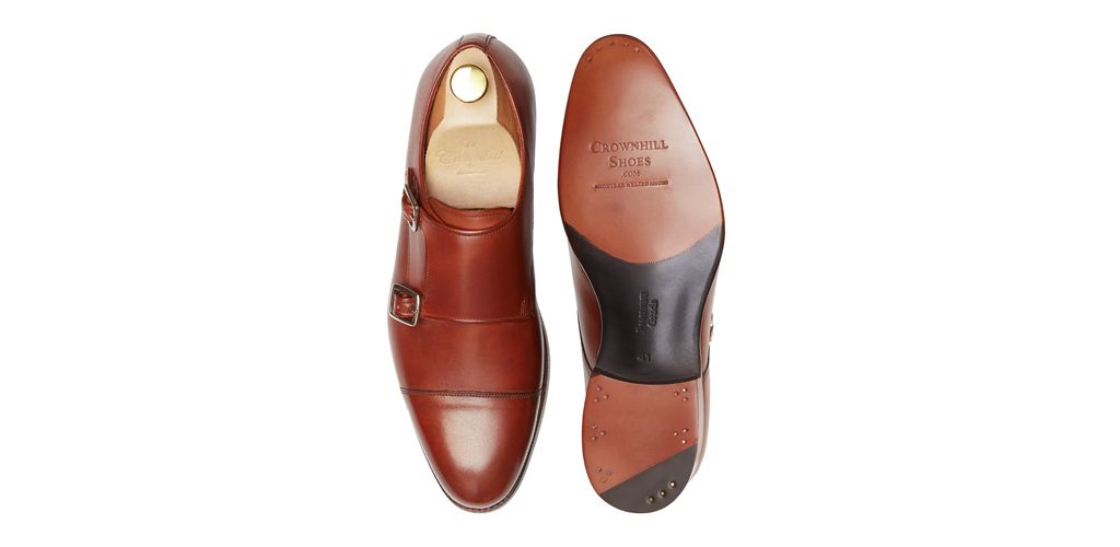 Sapato preto Oxford para os homens, sapato com forma Inglês, clássicos sapatos, sapatos elegantes, sapatos para casamentos, sapatos de casamento para os homens