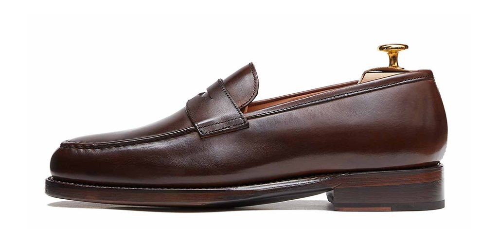 Sapato preto Oxford para os homens, sapato com forma Inglês, clássicos sapatos, sapatos elegantes, sapatos para casamentos, sapatos de casamento para os homens