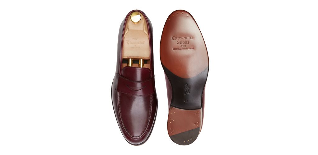 Sapato preto Oxford para os homens, sapato com forma Inglês, clássicos sapatos, sapatos elegantes, sapatos para casamentos, sapatos de casamento para os homens