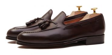 Sapato preto Oxford para os homens, sapato com forma Inglês, clássicos sapatos, sapatos elegantes, sapatos para casamentos, sapatos de casamento para os homens