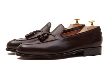 Sapato preto Oxford para os homens, sapato com forma Inglês, clássicos sapatos, sapatos elegantes, sapatos para casamentos, sapatos de casamento para os homens