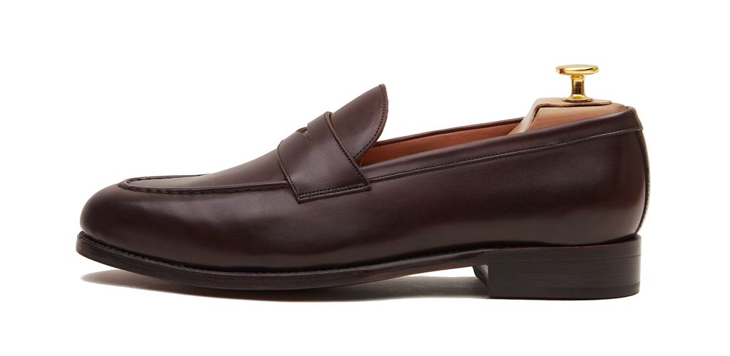 Sapato preto Oxford para os homens, sapato com forma Inglês, clássicos sapatos, sapatos elegantes, sapatos para casamentos, sapatos de casamento para os homens