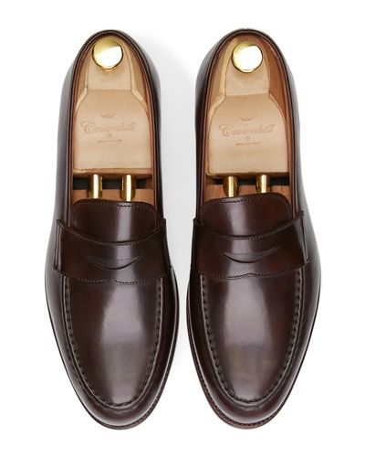 Sapato preto Oxford para os homens, sapato com forma Inglês, clássicos sapatos, sapatos elegantes, sapatos para casamentos, sapatos de casamento para os homens