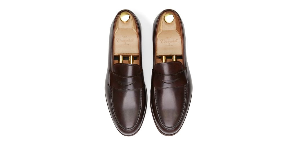 Sapato preto Oxford para os homens, sapato com forma Inglês, clássicos sapatos, sapatos elegantes, sapatos para casamentos, sapatos de casamento para os homens
