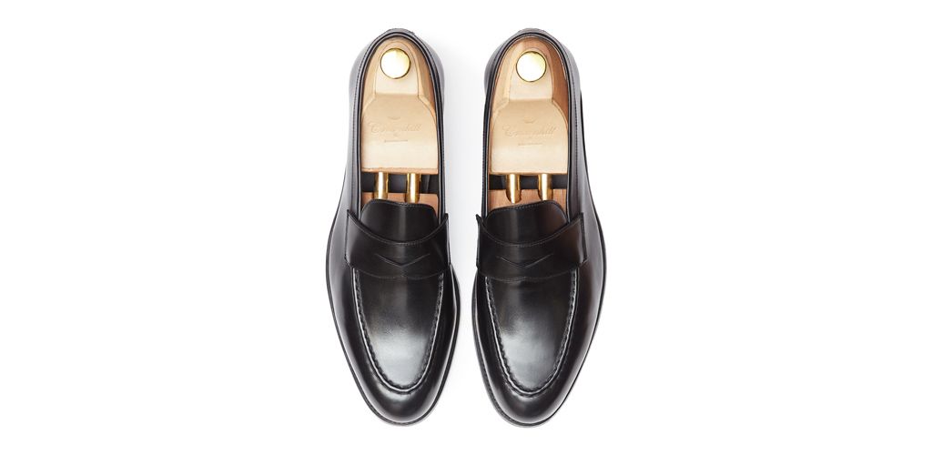 Black Oxford shoe for men, Plain Oxford shoe, shoe with english last, classic shoes, elegant shoes, dress shoes, dress shoes for weddings, wedding shoes for men