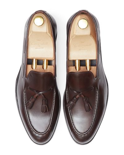 Sapato preto Oxford para os homens, sapato com forma Inglês, clássicos sapatos, sapatos elegantes, sapatos para casamentos, sapatos de casamento para os homens