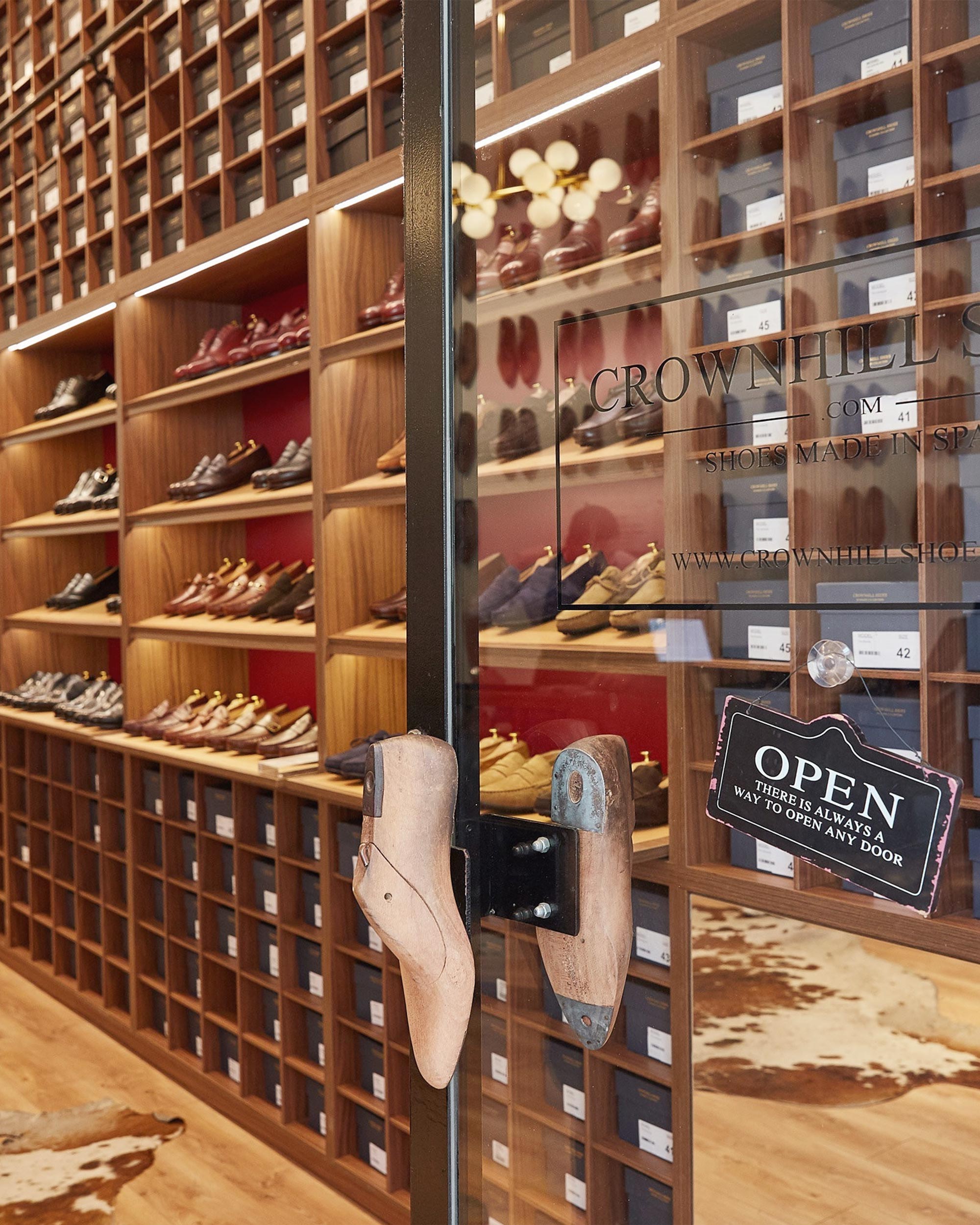 Crownhill Lagasca Store